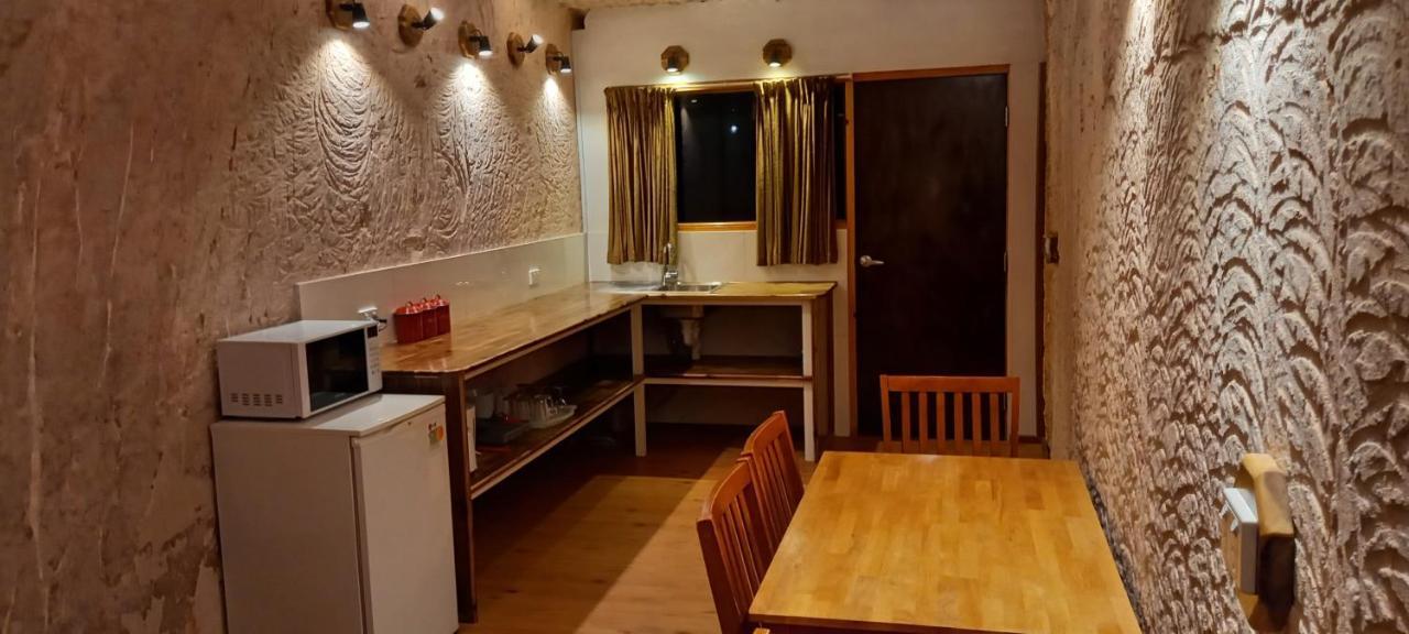 Venushill B+B Coober Pedy Bagian luar foto