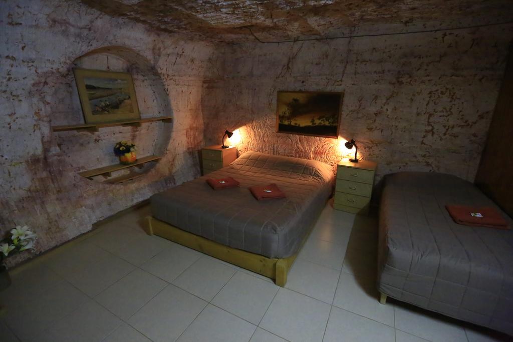 Venushill B+B Coober Pedy Bagian luar foto
